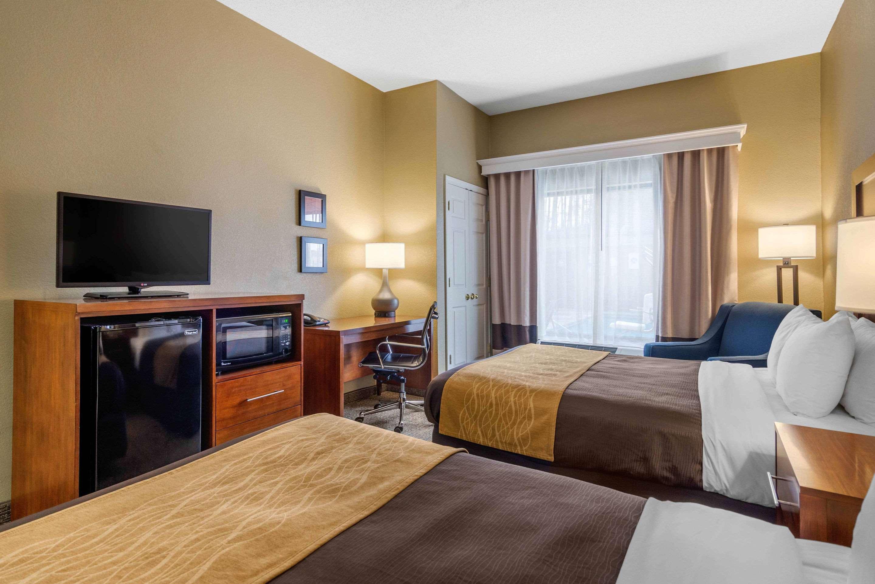 Comfort Inn & Suites Peachtree Corners Норкрос Екстер'єр фото