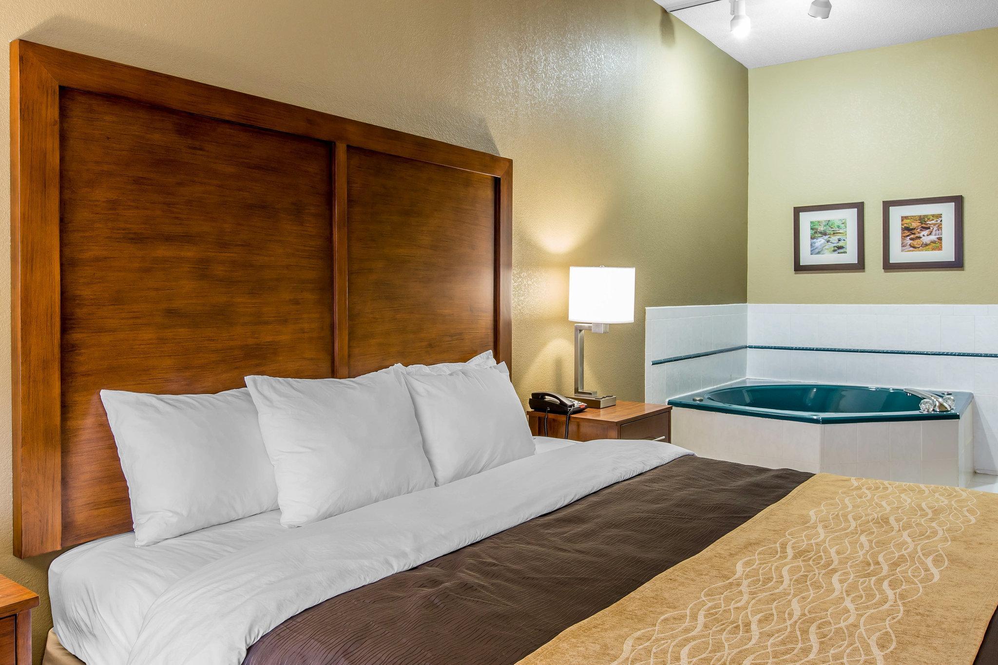 Comfort Inn & Suites Peachtree Corners Норкрос Екстер'єр фото