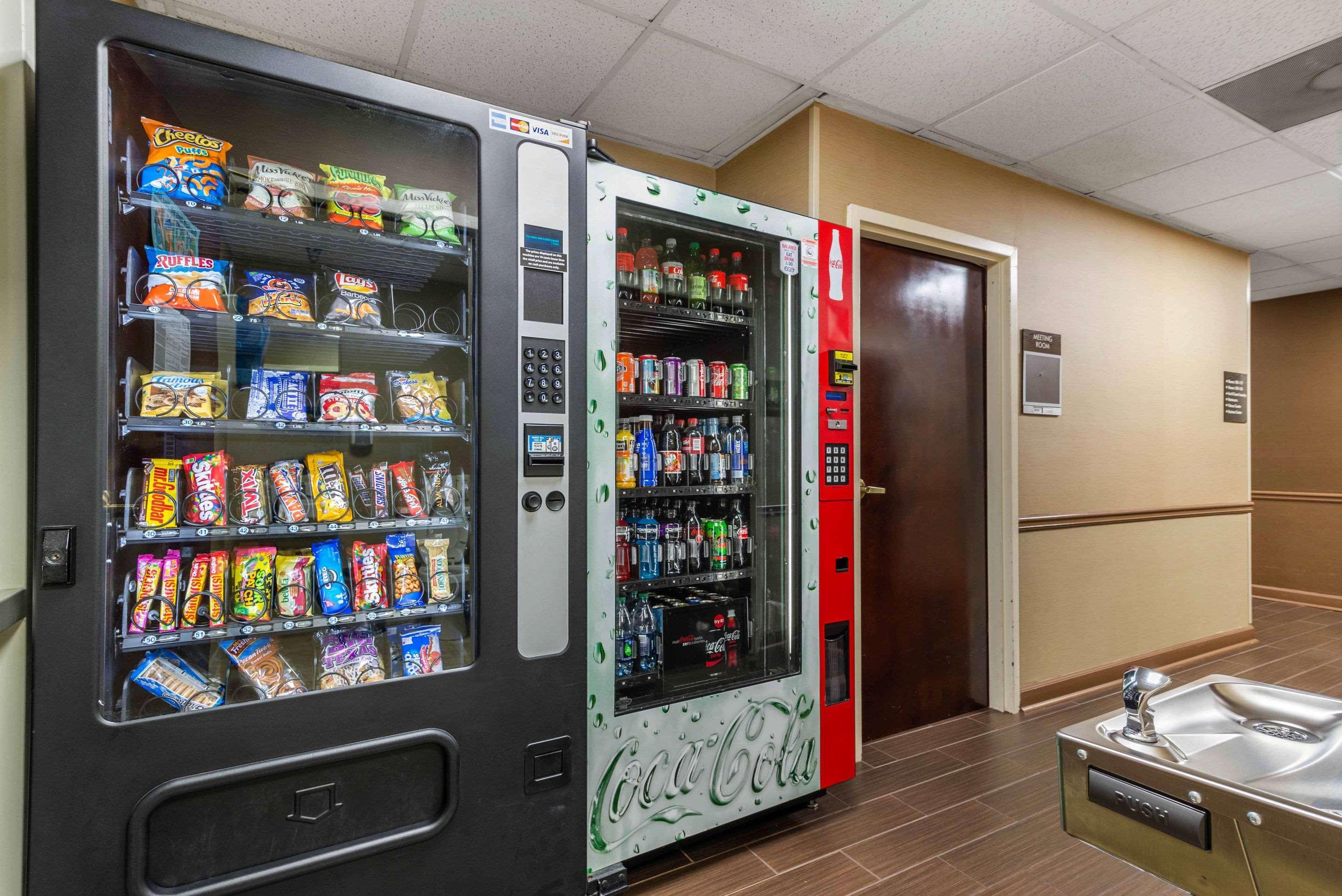 Comfort Inn & Suites Peachtree Corners Норкрос Екстер'єр фото